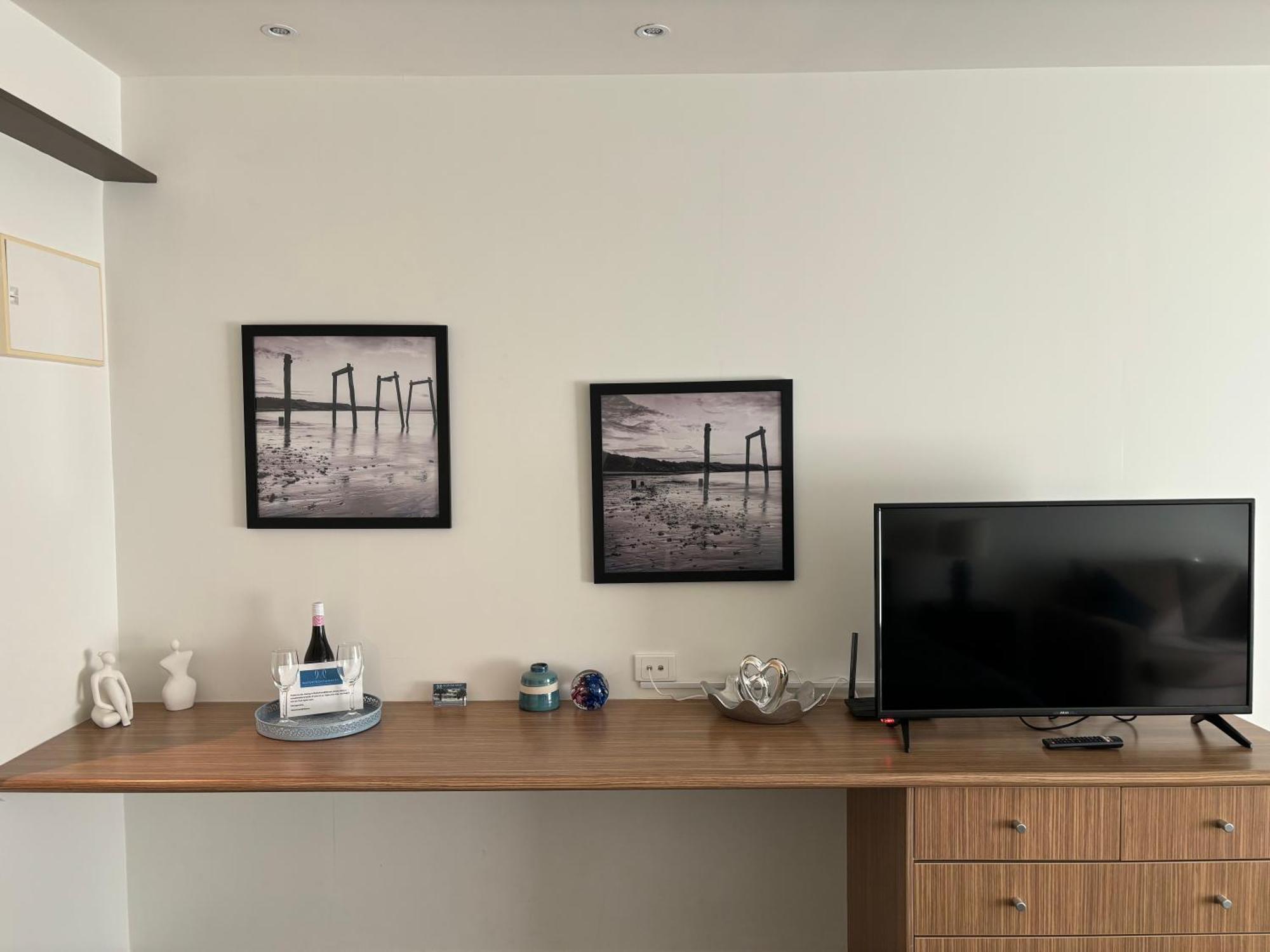 Waterfront@Waves Apartman Cowes Kültér fotó